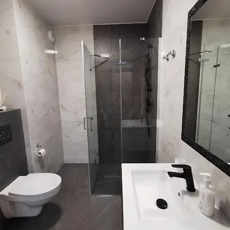 Appartamento 3 Towers Apartament 400m Do Aquapark Reda